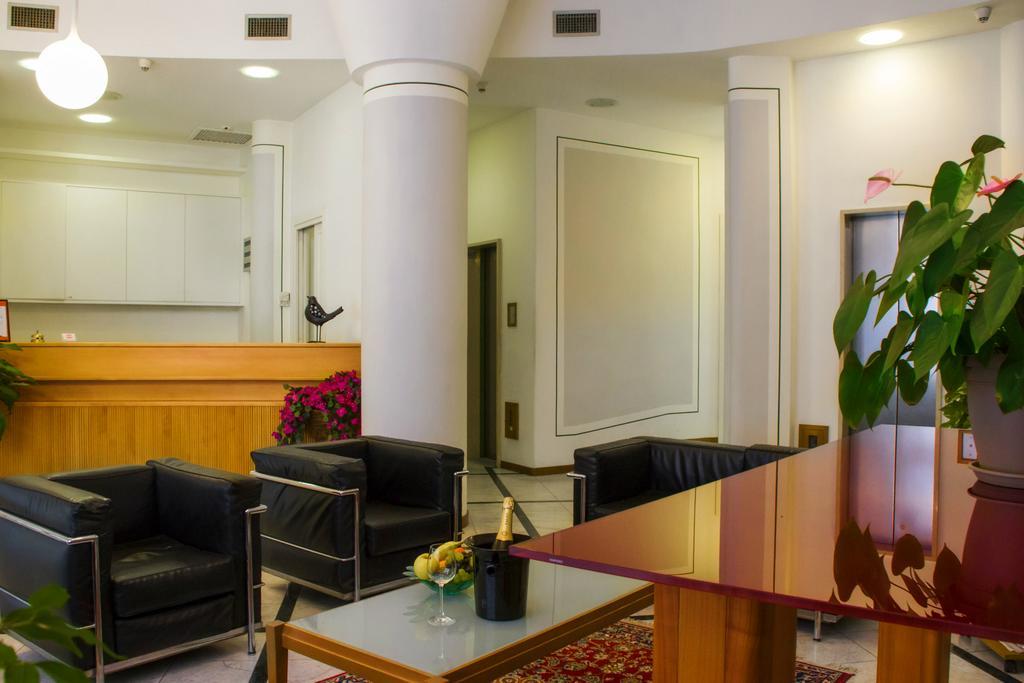 Domus Hotel Alessandria Zewnętrze zdjęcie